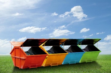 Comment organiser la collecte et le recyclage des d&eacute;chets industriels pr&egrave;s de Besan&ccedil;on ?